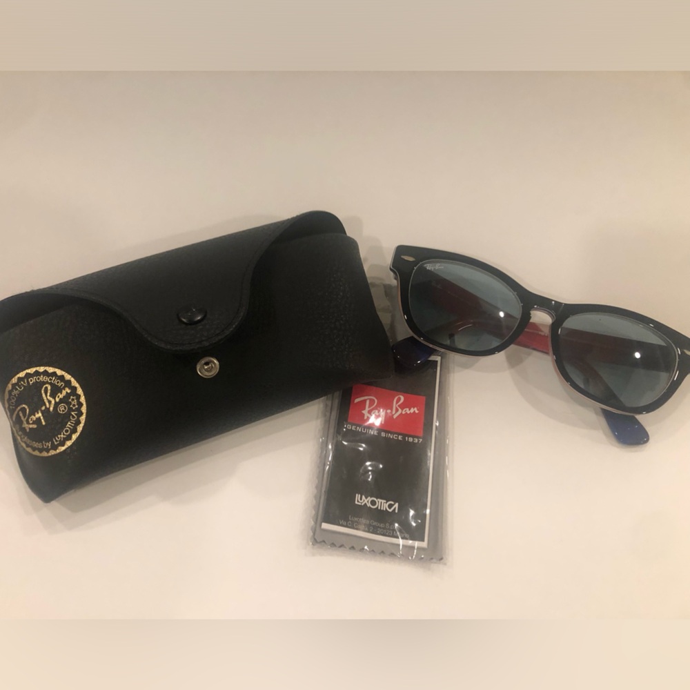 Ray-Ban Women’s Sunglasses